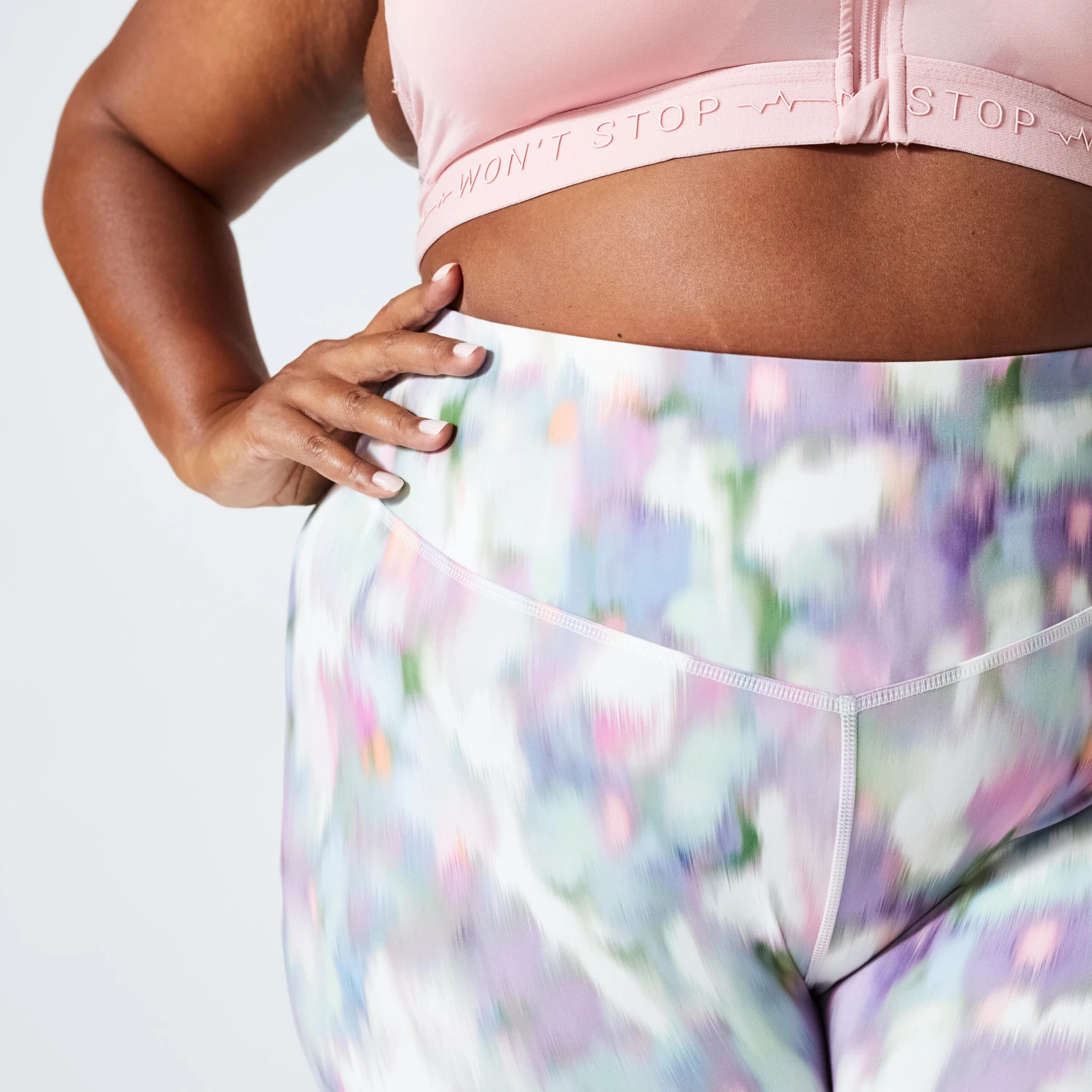 Women's Cardio Fitness High-Waisted Plus-Sized Leggings 3 Women's Cardio Fitness High-Waisted Plus-Sized Leggings - Image 3