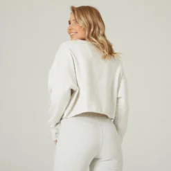 Women's Cropped Fitness Sweatshirt 520 -Fitness Equipment Store k14bdfdae52b29c28326fd582ea92656a scaled