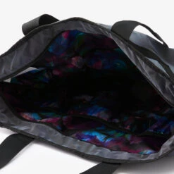 25 L Sport Tote - Reflective Black -Fitness Equipment Store k1ec92cf18b3e6caea5dc9b9fea90bf87 scaled