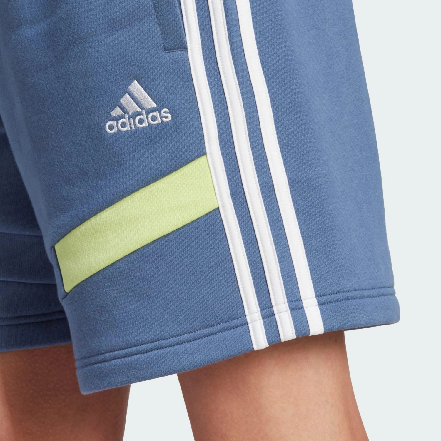 ADIDAS Colourblock Shorts 9 ADIDAS Colourblock Shorts - Image 9