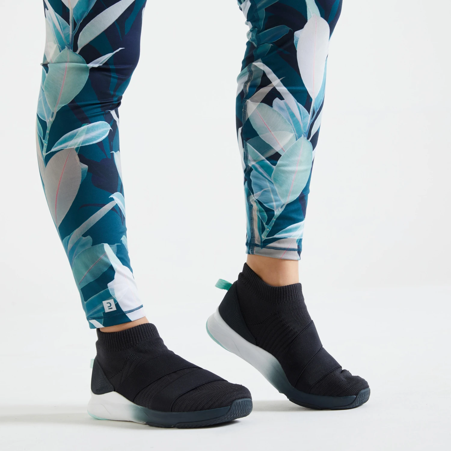 Slip-on Fitness Shoes 500 3 Slip-on Fitness Shoes 500 - Image 3