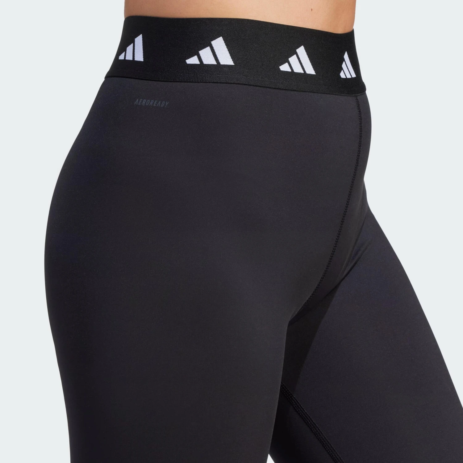 ADIDAS Techfit Capri Leggings 4 ADIDAS Techfit Capri Leggings - Image 4