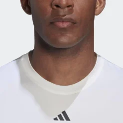 ADIDAS Techfit Training Tee -Fitness Equipment Store kb7b56c3ce872a1073915d427d142fdb1