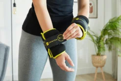 Ankle/Wrist Weights 1 Kg X 2 -Fitness Equipment Store kba051ad95636947fa7a627c9a872c255 scaled