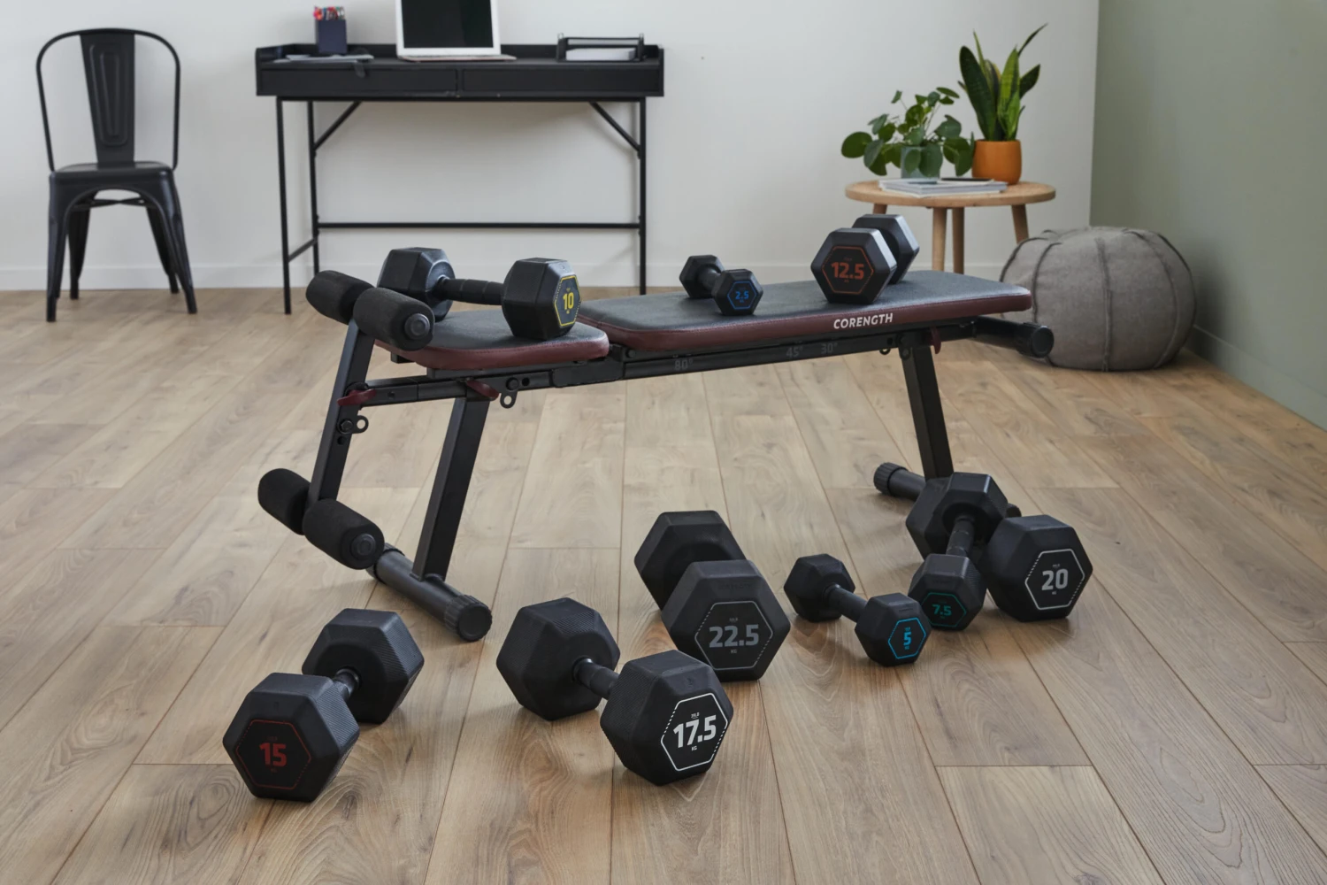 CORENGTH Hexagonal Weight Training And Cross Training Hex Dumbbell 20 Kg 3 CORENGTH Hexagonal Weight Training And Cross Training Hex Dumbbell 20 Kg - Image 3