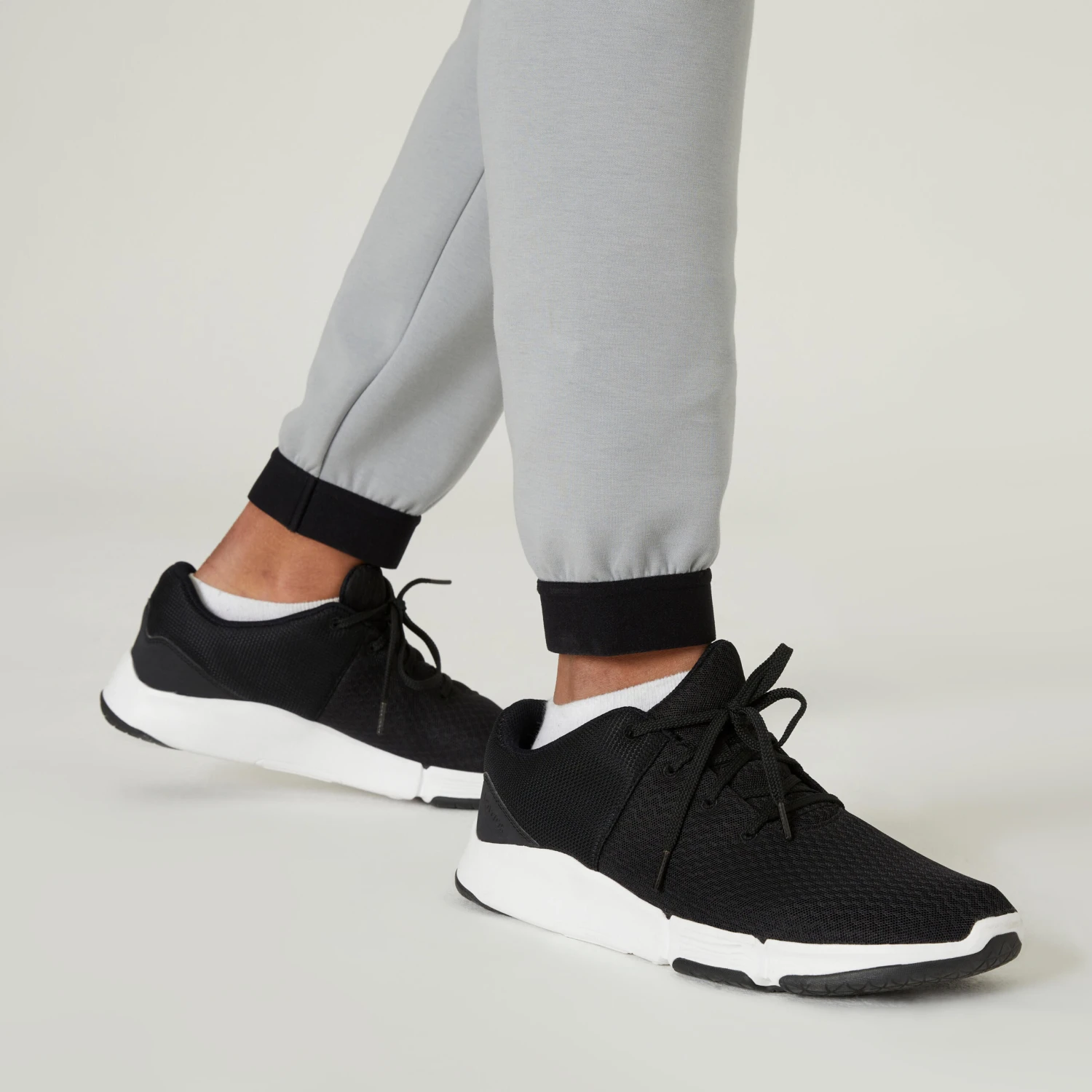 Men's Slim-Fit Fitness Jogging Bottoms 500 3 Men's Slim-Fit Fitness Jogging Bottoms 500 - Image 3