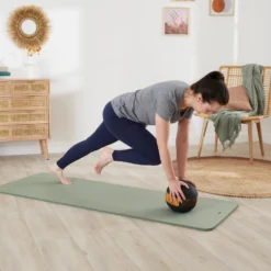 1 Kg Medicine Ball -Fitness Equipment Store ke71b104ec0135b1b963ad33ff42c6ac5 scaled